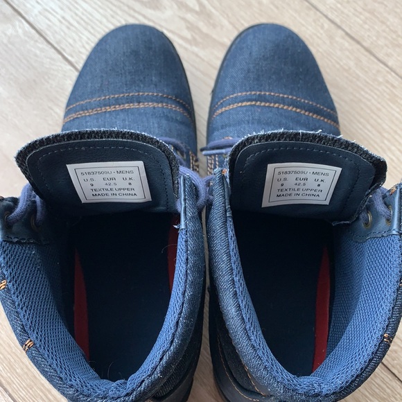 Levi’s Denim Solvano Boots - Picture 4 of 7